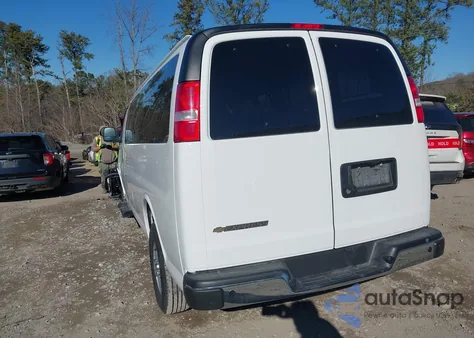 2025 Chevrolet Express Passenger Rwd 3500 Extended Wheelbase Lt из США, поврежденный, VIN 1GAZGPFP0S1258881